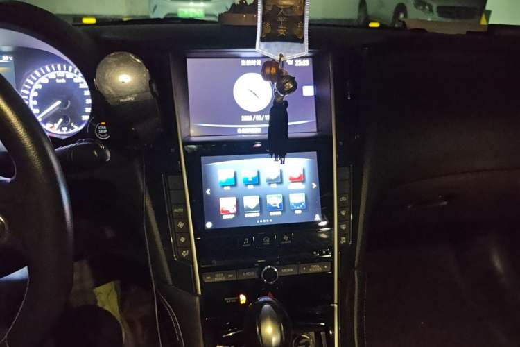 Used Infiniti Q50L 2016 2.0T Comfort Edition Audio And AC Panel