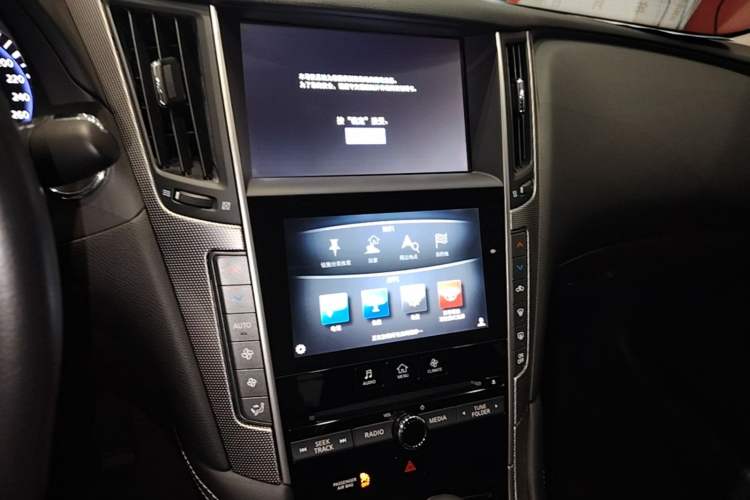Used Infiniti Q50L 2016 2.0T Enjoyment Edition Audio And AC Panel