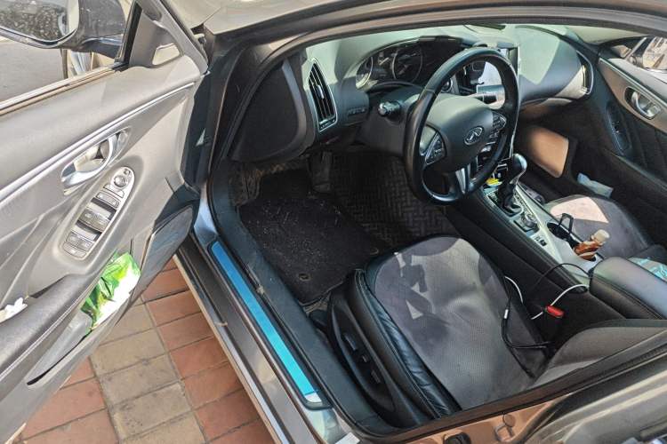 Used Infiniti Q50L 2016 2.0T Ambition Edition Driver Seat
