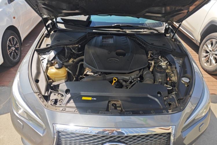 Used Infiniti Q50L 2016 2.0T Ambition Edition Engine Bay