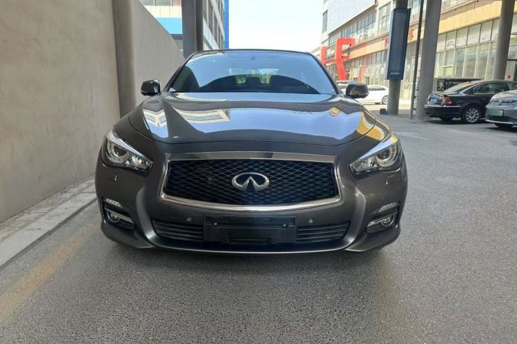 Used Infiniti Q50L 2016 2.0T Ambition Edition Exterior 1