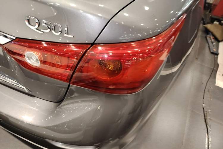 Used Infiniti Q50L 2016 2.0T Enjoyment Edition Exterior 3