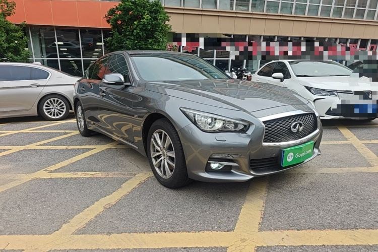 Used Infiniti Q50L 2016 2.0T Enjoyment Edition Front Right 45 Deg