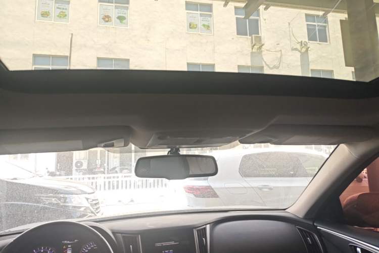 Used Infiniti Q50L 2016 2.0T Enjoyment Edition Headliner