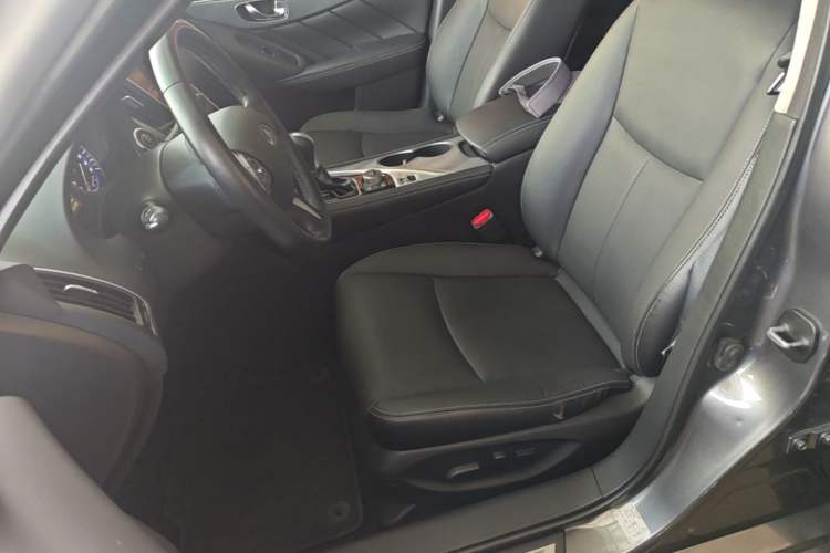 Used Infiniti Q50L 2016 2.0T Enjoyment Edition Left Front Seat