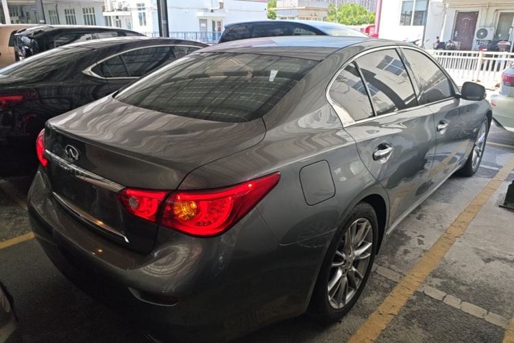 Used Infiniti Q50L 2016 2.0T Enjoyment Edition Rear Right 45 Deg