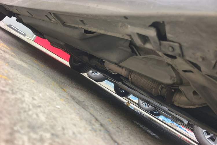 Used Infiniti Q50L 2016 2.0T Comfort Edition Chassis Front Right