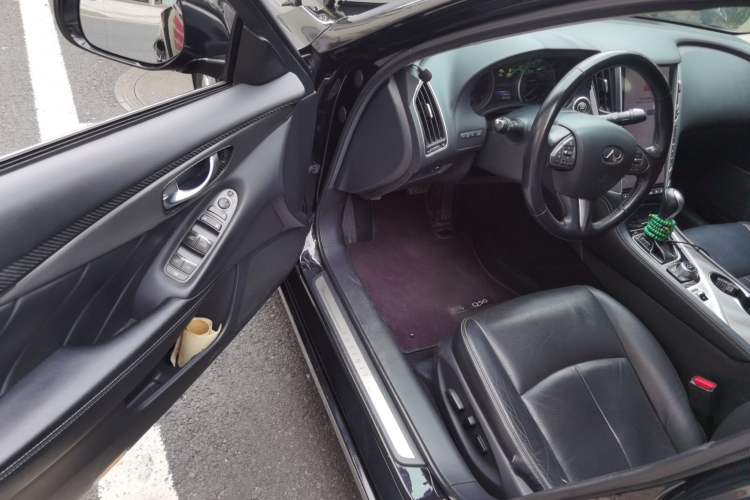 Used Infiniti Q50L 2016 2.0T Enjoyment Edition Driver Seat