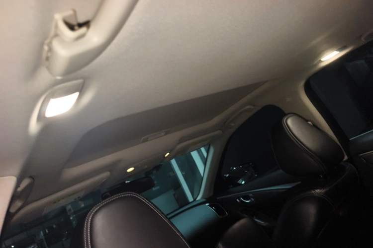 Used Infiniti Q50L 2016 2.0T Ambition Edition Headliner
