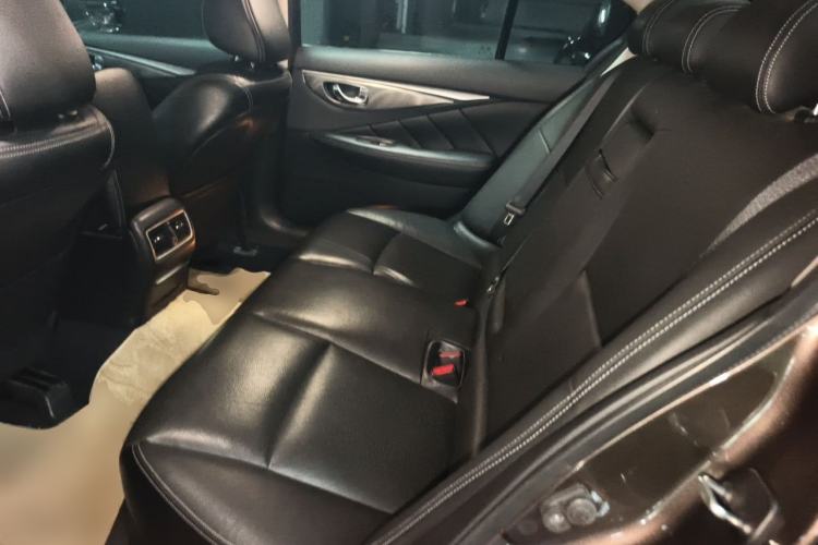 Used Infiniti Q50L 2016 2.0T Ambition Edition Left Rear Seat