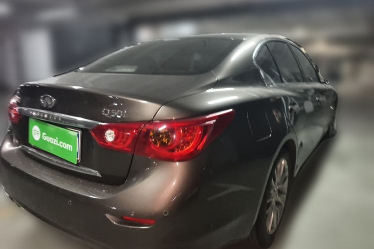 Used Infiniti Q50L 2016 2.0T Ambition Edition Rear Right 45 Deg