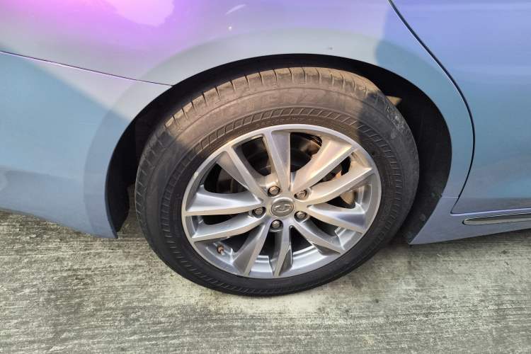 Used Infiniti Q50L 2016 2.0T Comfort Edition Exterior 8