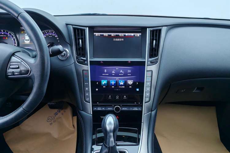 Used Infiniti Q50L 2016 2.0T Enjoyment Edition Audio And AC Panel