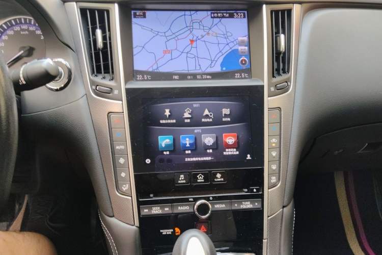 Used Infiniti Q50L 2016 2.0T Enjoyment Edition Audio And AC Panel