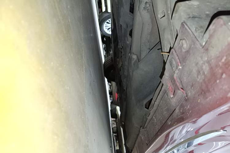 Used Infiniti Q50L 2016 2.0T Comfort Edition Chassis Front Left