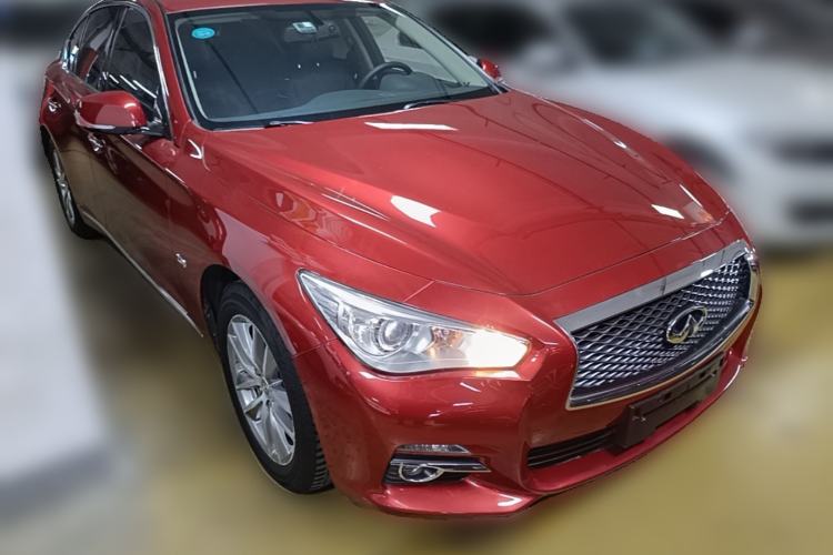 Used Infiniti Q50L 2016 2.0T Comfort Edition Front Right 45 Deg