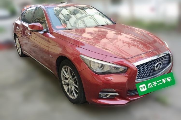 Used Infiniti Q50L 2016 2.0T Enjoyment Edition Front Right 45 Deg