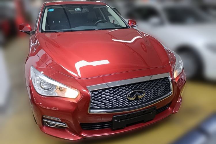 Used Infiniti Q50L 2016 2.0T Comfort Edition Front
