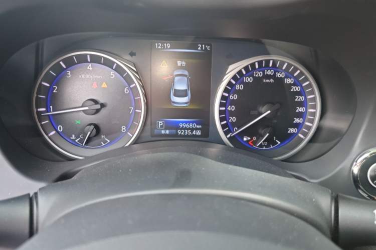 Used Infiniti Q50L 2016 2.0T Enjoyment Edition Instrument Cluster