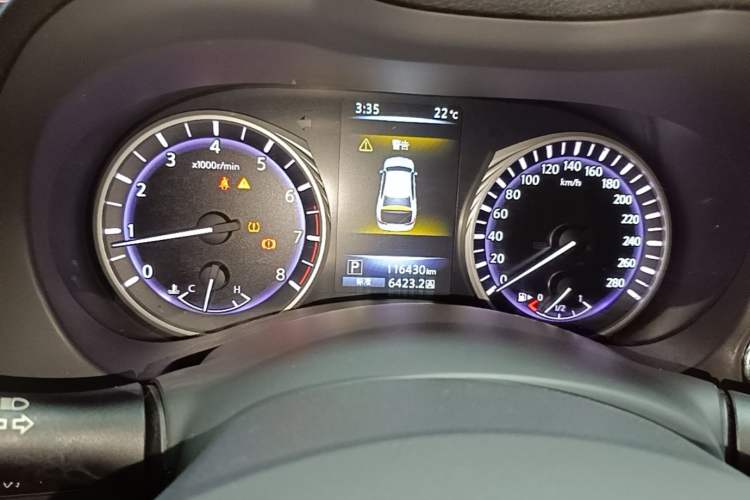 Used Infiniti Q50L 2016 2.0T Comfort Edition Instrument Cluster