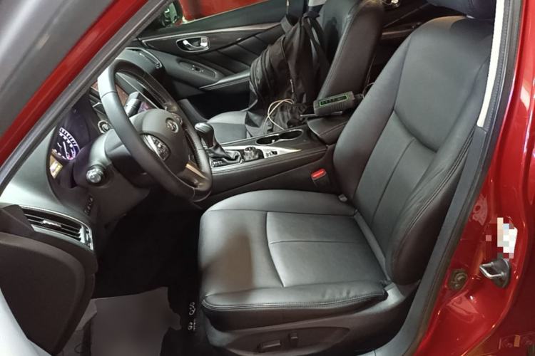 Used Infiniti Q50L 2016 2.0T Comfort Edition Left Front Seat