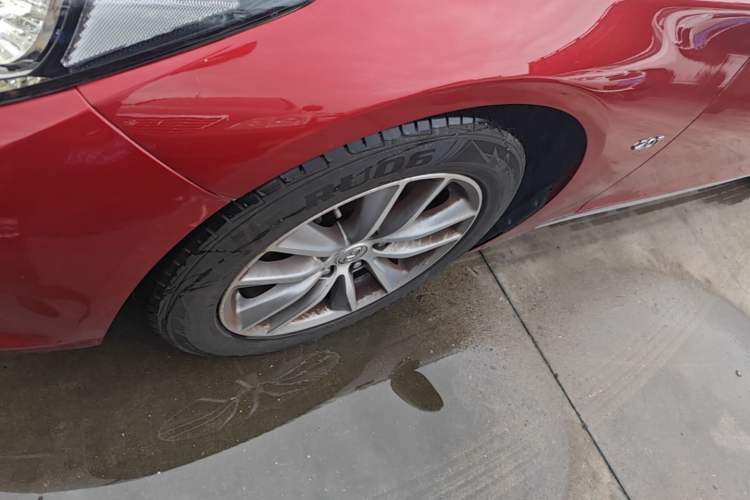 Used Infiniti Q50L 2016 2.0T Enjoyment Edition Left Front Wheel Hub