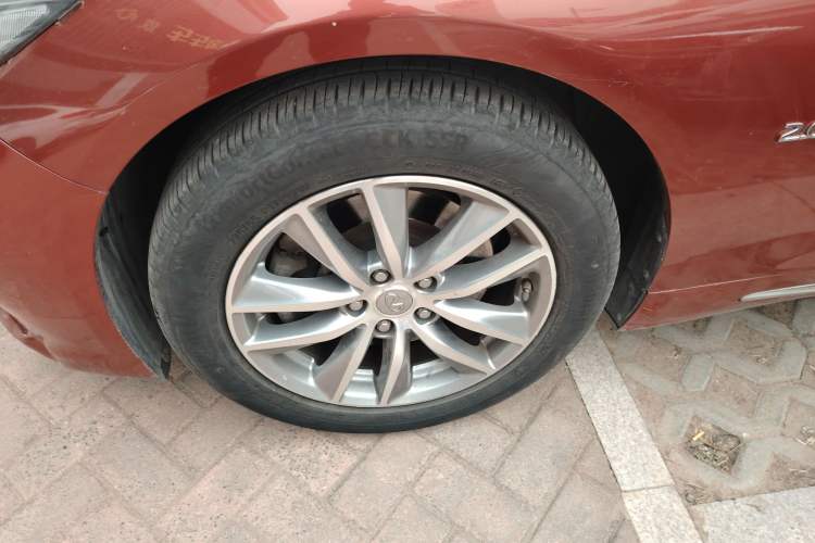 Used Infiniti Q50L 2016 2.0T Enjoyment Edition Left Front Wheel Hub
