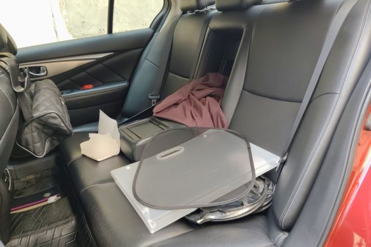 Used Infiniti Q50L 2016 2.0T Enjoyment Edition Left Rear Seat
