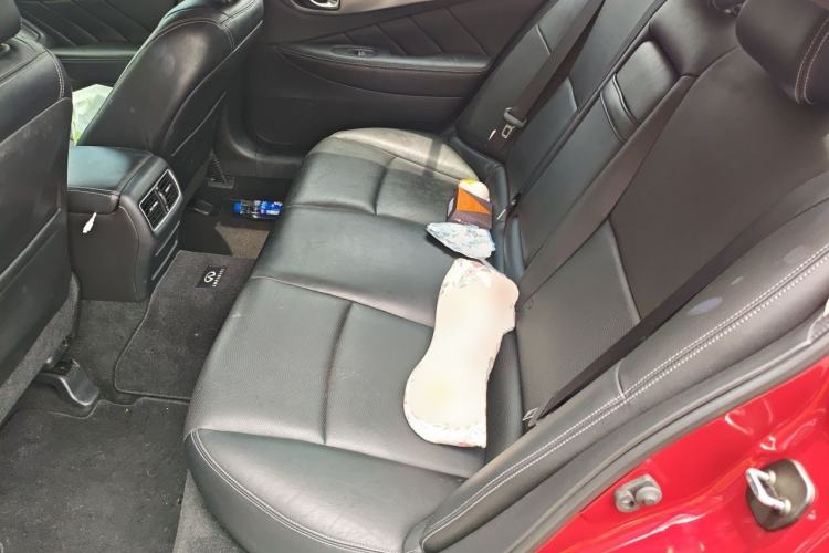 Used Infiniti Q50L 2016 2.0T Ambition Edition Left Rear Seat