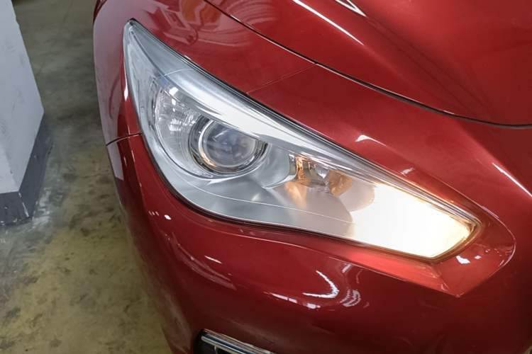 Used Infiniti Q50L 2016 2.0T Comfort Edition Right Front Headlight