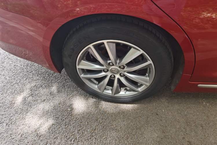 Used Infiniti Q50L 2016 2.0T Enjoyment Edition Right Rear Wheel Hub