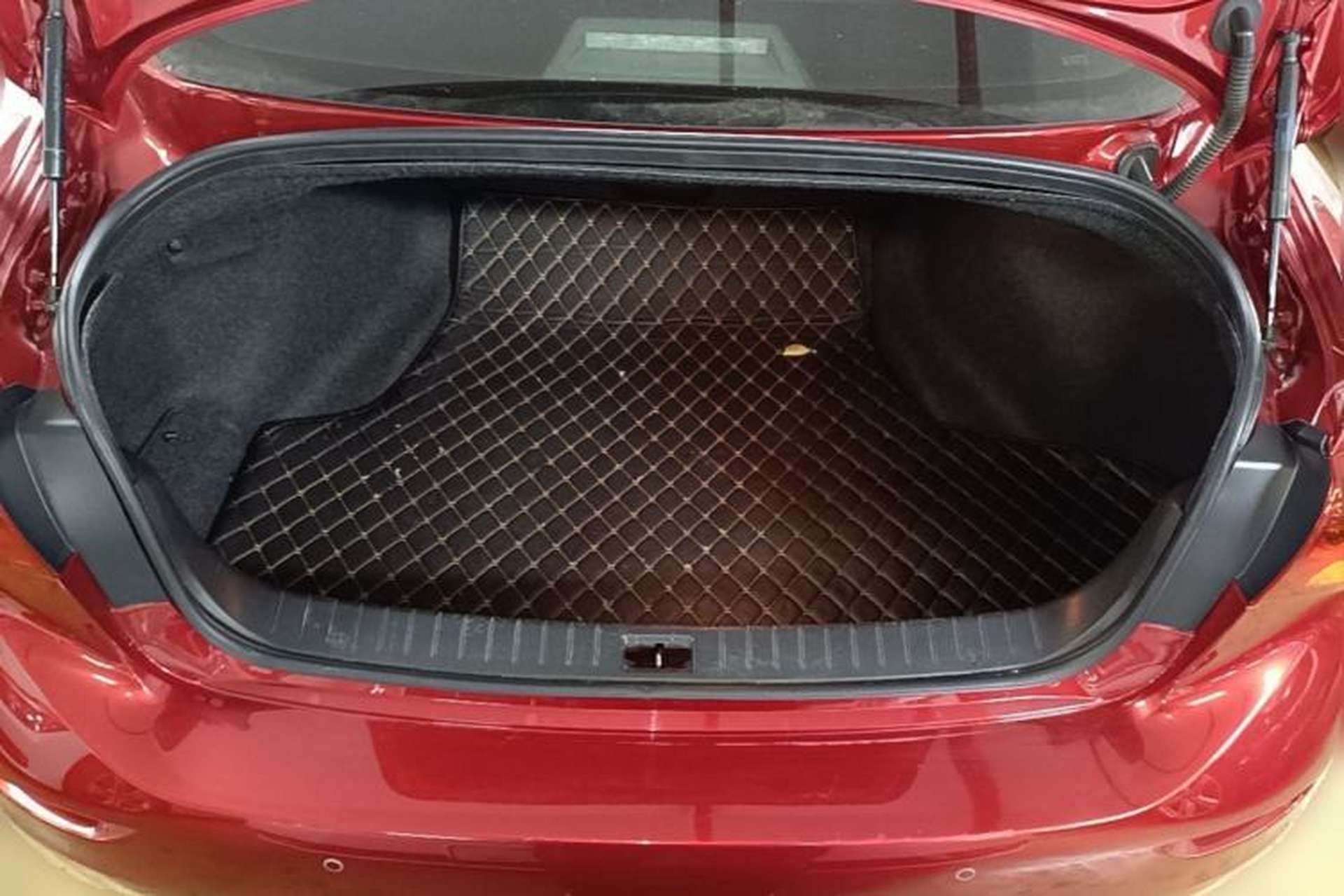 Used Infiniti Q50L 2016 2.0T Comfort Edition Trunk