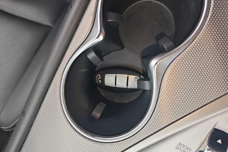 Used Infiniti Q50L 2016 2.0T Enjoyment Edition Vehicle Key