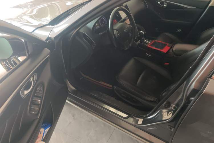 Used Infiniti Q50L 2016 2.0T Ambition Edition Driver Seat