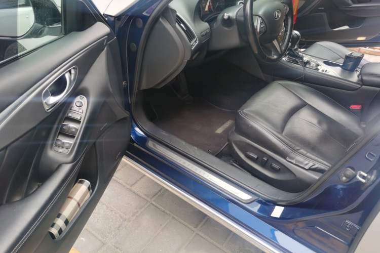 Used Infiniti Q50L 2016 2.0T Ambition Edition Driver Seat