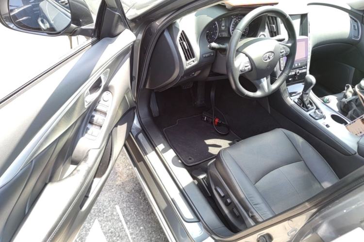 Used Infiniti Q50L 2016 2.0T Enjoyment Edition Driver Seat