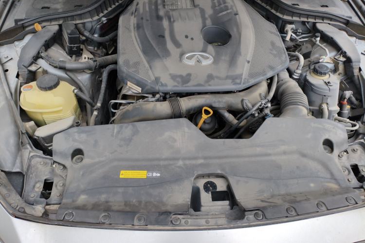 Used Infiniti Q50L 2016 2.0T Comfort Edition Engine Bay