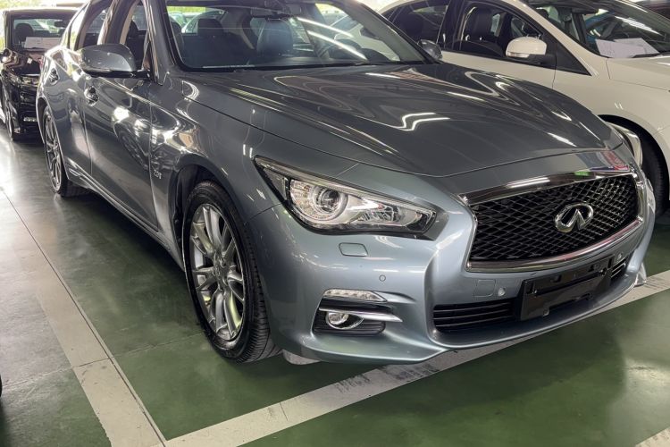Used Infiniti Q50L 2016 2.0T Ambition Edition Exterior 2