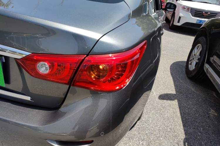 Used Infiniti Q50L 2016 2.0T Enjoyment Edition Exterior 3