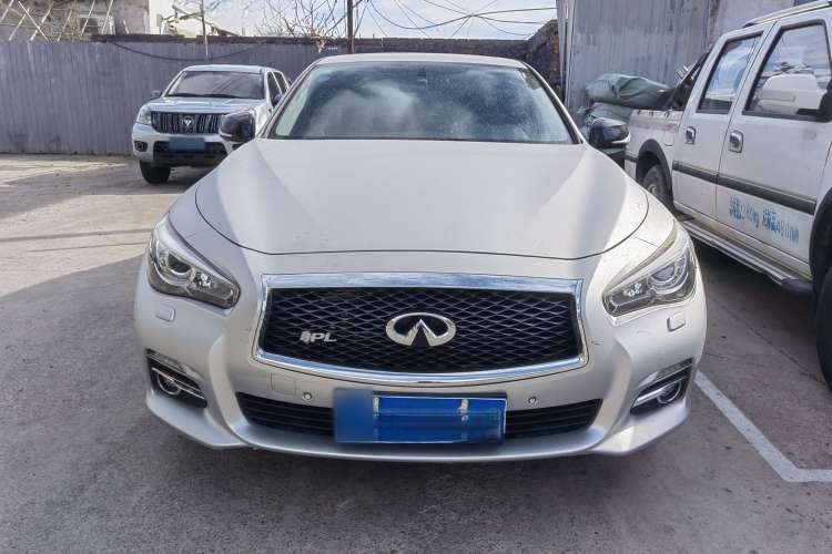 Used Infiniti Q50L 2016 2.0T Ambition Edition Front