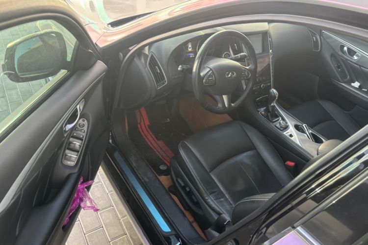 Used Infiniti Q50L 2016 2.0T Enjoyment Edition Interior 3