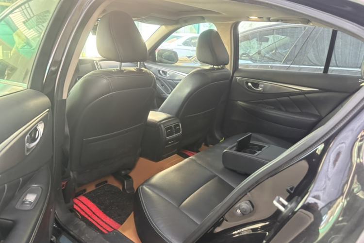 Used Infiniti Q50L 2016 2.0T Enjoyment Edition Interior 5