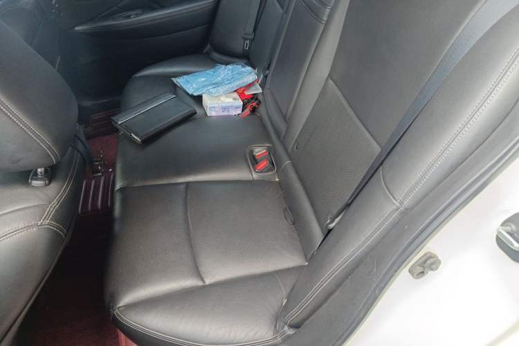 Used Infiniti Q50L 2016 2.0T Enjoyment Edition Left Rear Seat