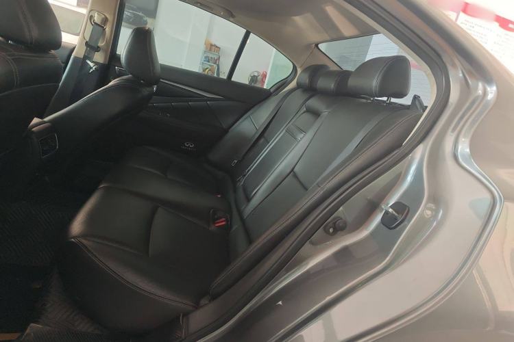 Used Infiniti Q50L 2016 2.0T Ambition Edition Left Rear Seat