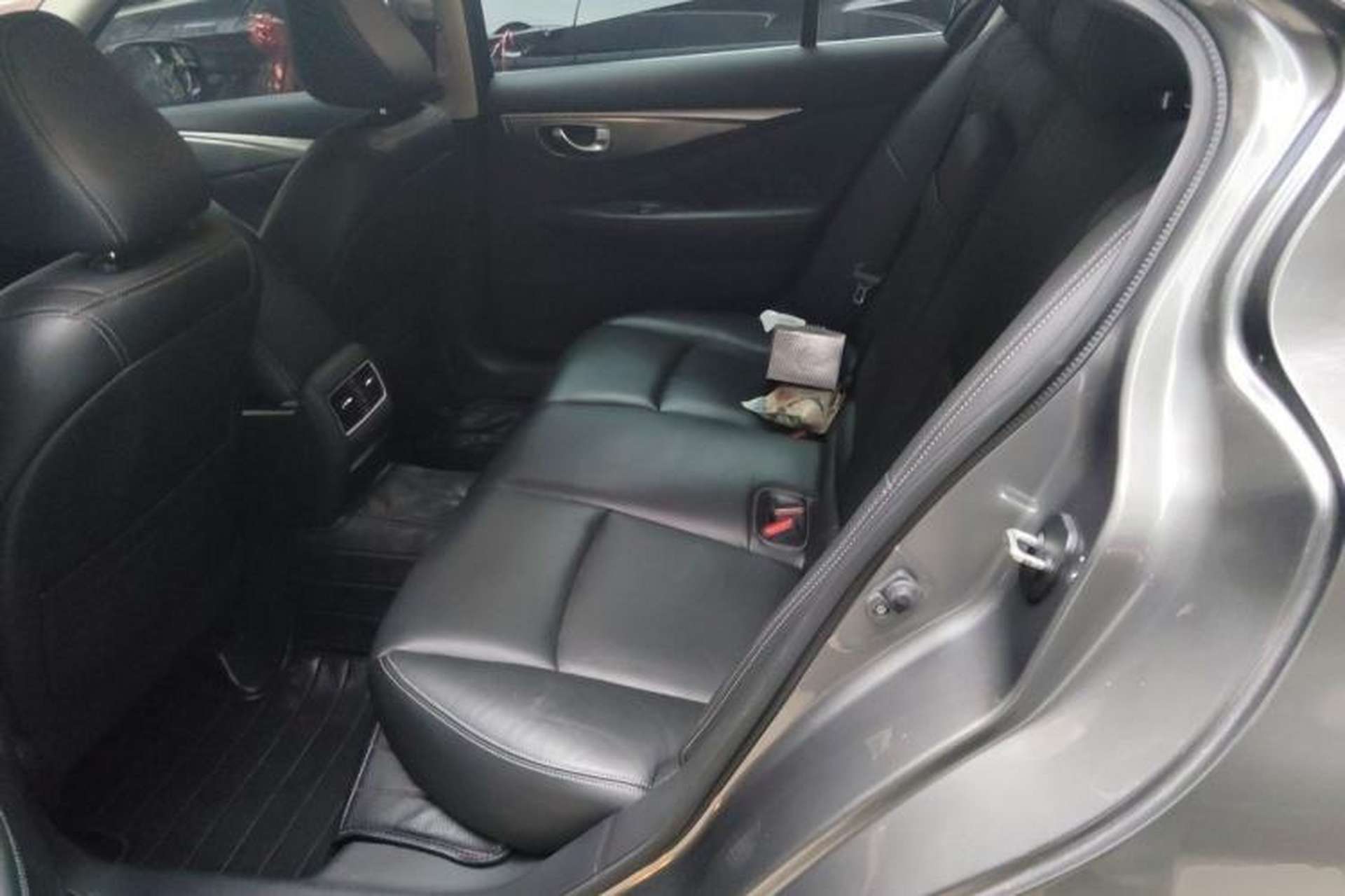 Used Infiniti Q50L 2016 2.0T Enjoyment Edition Left Rear Seat