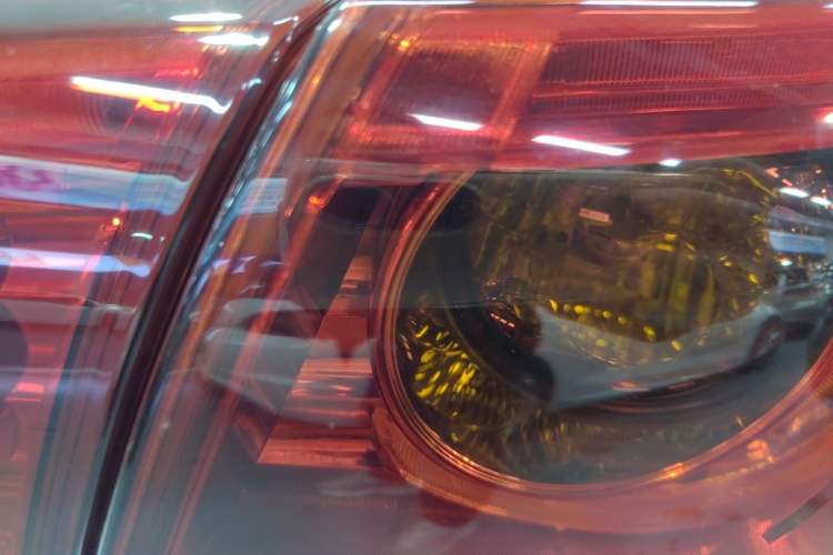Used Infiniti Q50L 2016 2.0T Ambition Edition Right Rear Taillight
