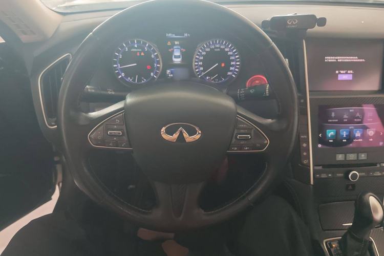 Used Infiniti Q50L 2016 2.0T Ambition Edition Steering Wheel
