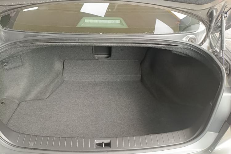 Used Infiniti Q50L 2016 2.0T Comfort Edition Trunk