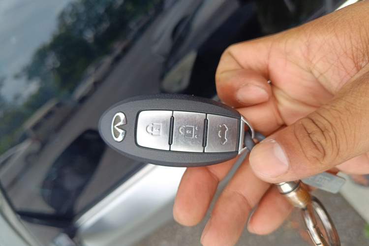 Used Infiniti Q50L 2016 2.0T Enjoyment Edition Vehicle Key
