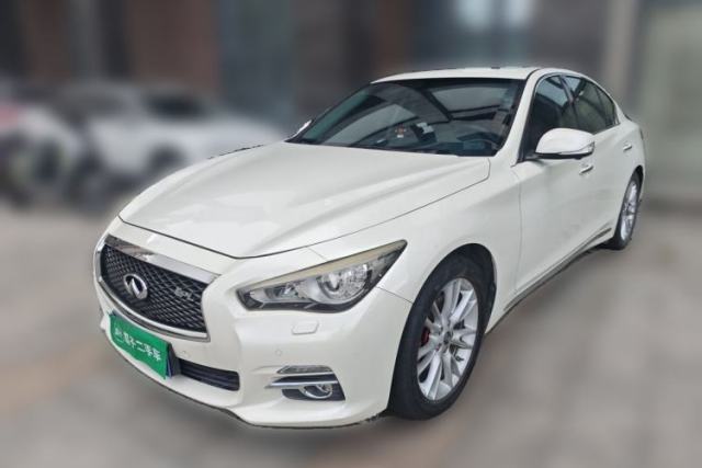 Ojetý Infiniti Q50L 2016 2.0T Enjoyment Edition